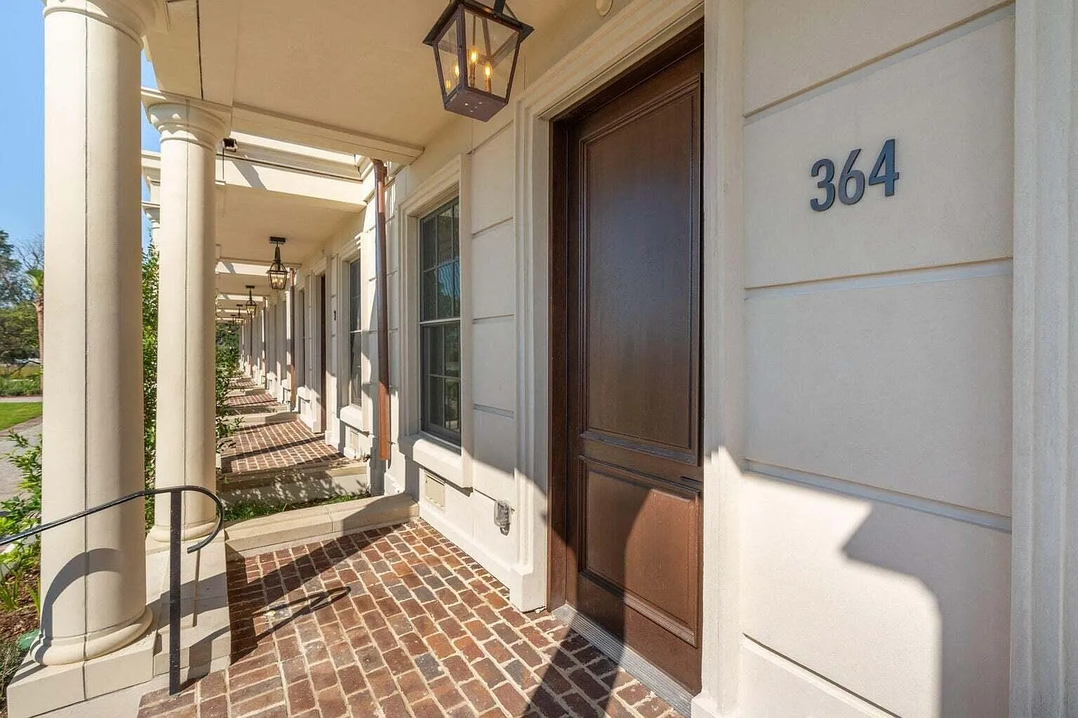 3 bed, 2.5 bath, 3488 sqft, $22,000 — Photo 4