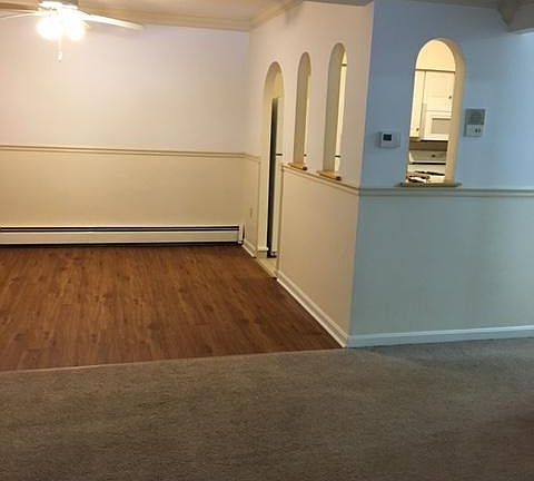 5th image of 40 Austin Ave APT 102