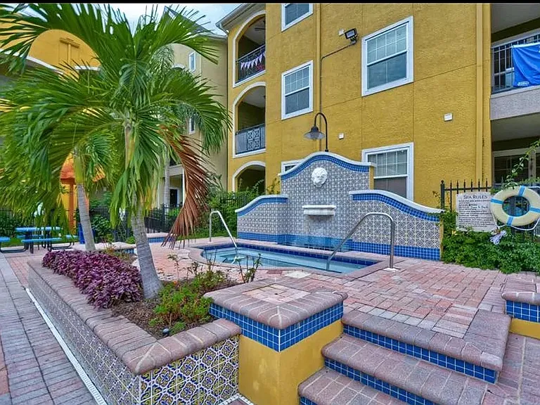 2010 E Palm Ave #14102 — Photo 16