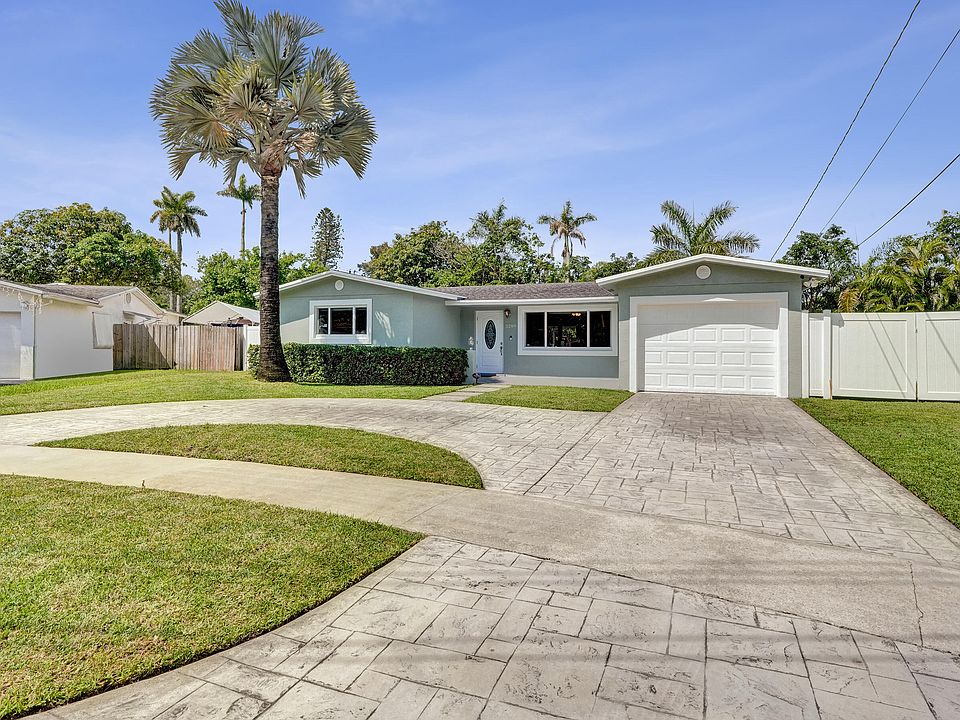 1st image of 5289 SW 95th Avenue