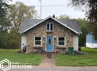 109 S Broadway, LOCKRIDGE, IA 52635