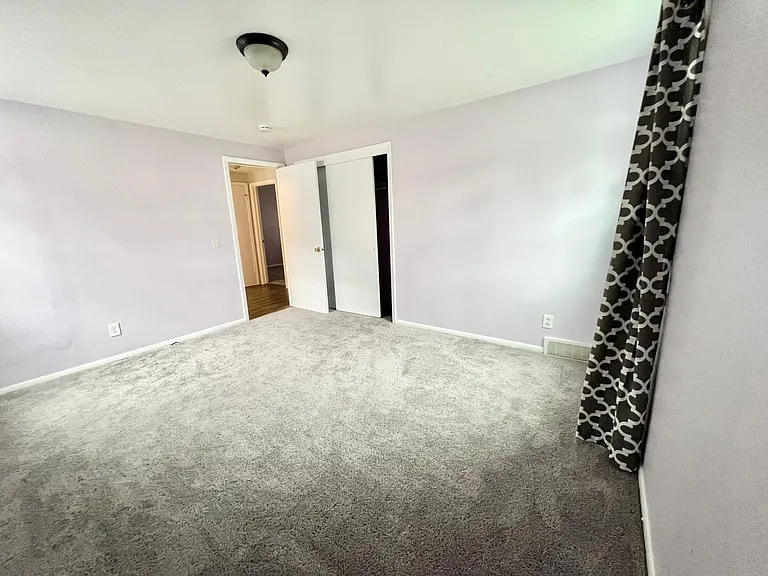 133 Sunshine Dr — Photo 14