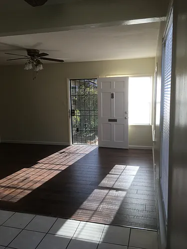 2532 N Termino Ave Photo 1