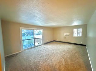 315 South St APT 4, Fowlerville, MI 48836