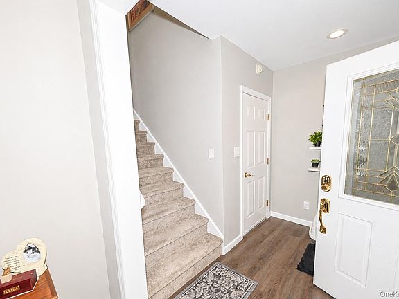 3rd image of 525 S Greene Avenue