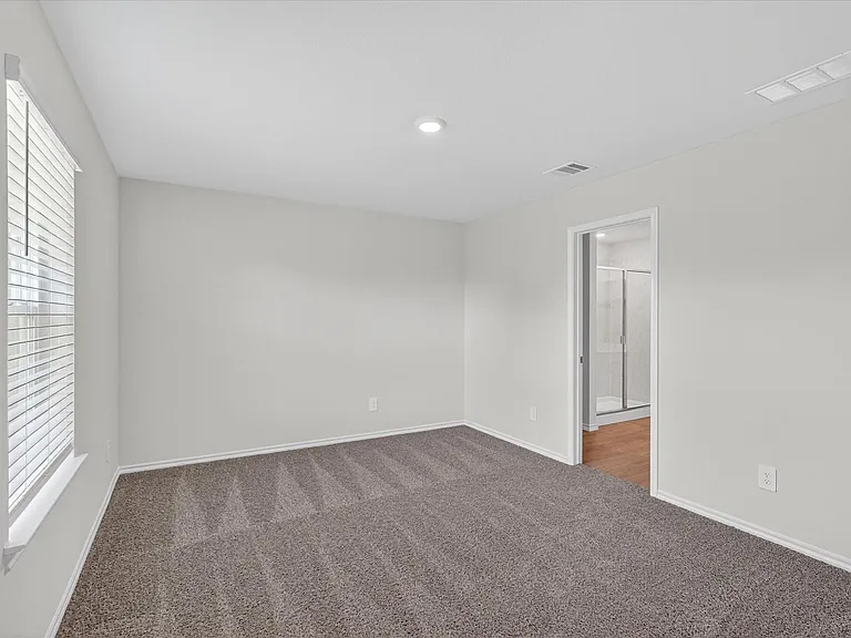 1818 Potomac Ln — Photo 13