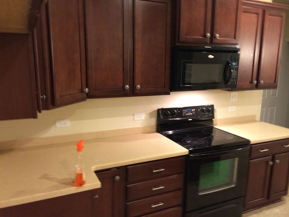 2nd image of 13 Salwood Ln