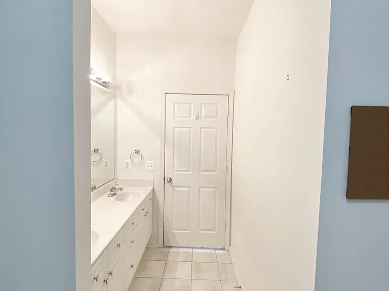 2663 Manhattan Pl #304 — Photo 50
