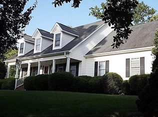 673 Graceland Dr, Asheboro, NC 27205