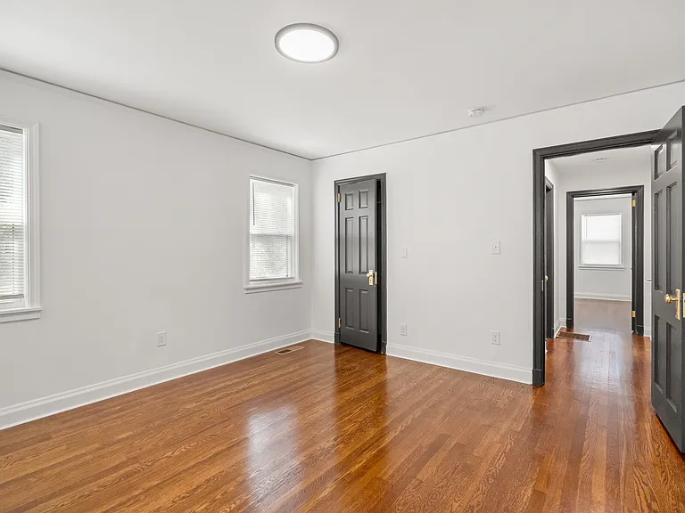 1834 Avon Ave SW — Photo 6
