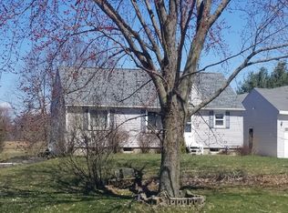 6281 Alger St, Allendale, MI 49401