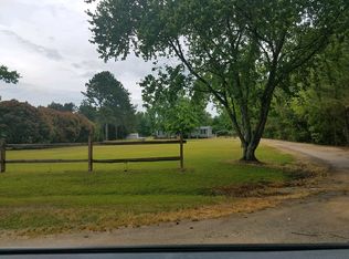 2269 Burris Dr, Saint Pauls, NC 28384