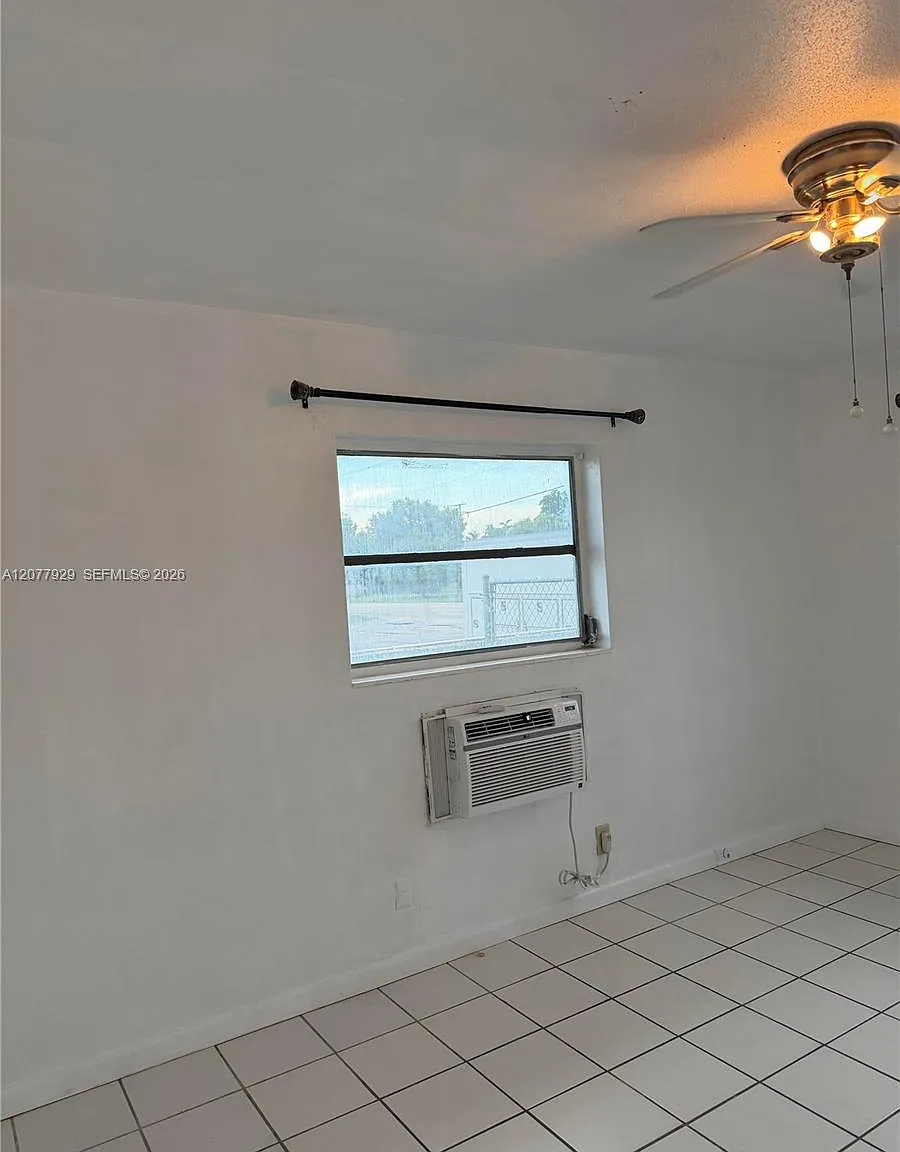 Boulevard Heights Sec 8 — Photo 2