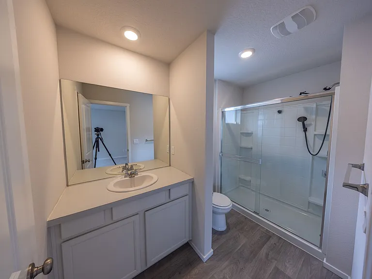 6313 NE 61st Ave — Photo 13