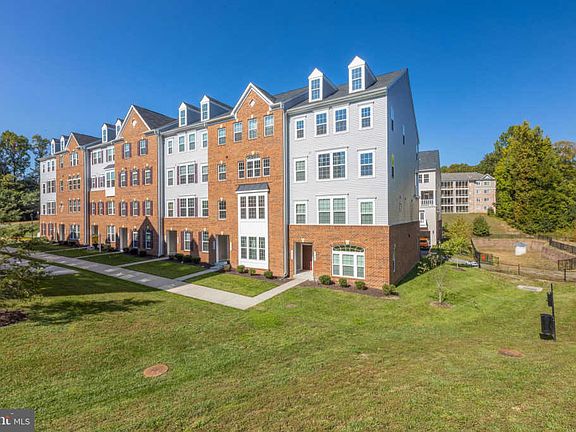 2nd image of 3588 Briarwood Dr #2B