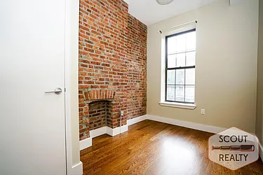 Rented by SCOUTBK.COM