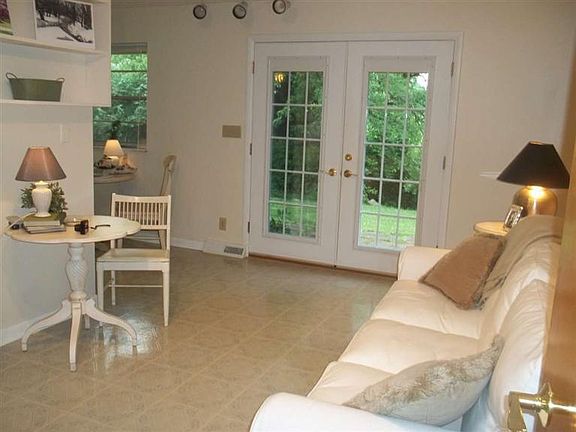 4th image of 2149 Bending Willow Dr