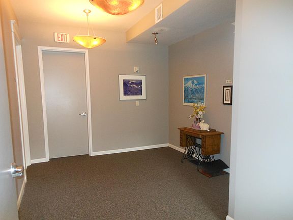 3rd floor Elevator lobby