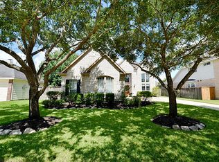 5430 Emerald Pointe Ln, Sugar Land, TX 77479