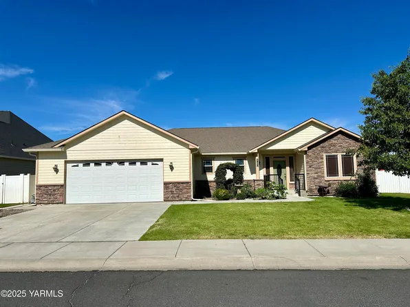 1010 S 89th Ave, Yakima, WA 98908