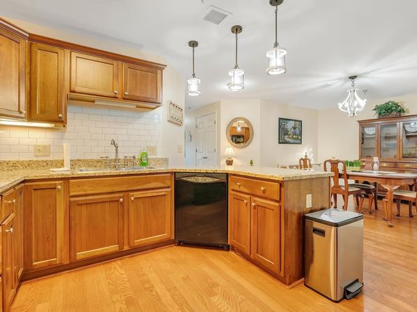 1100 Celebration Ave UNIT 406, Moneta, VA 24121