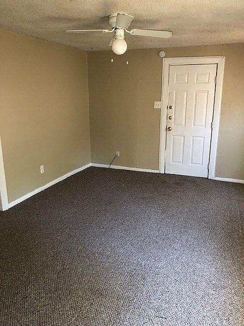 2nd image of 2409 28th St #B