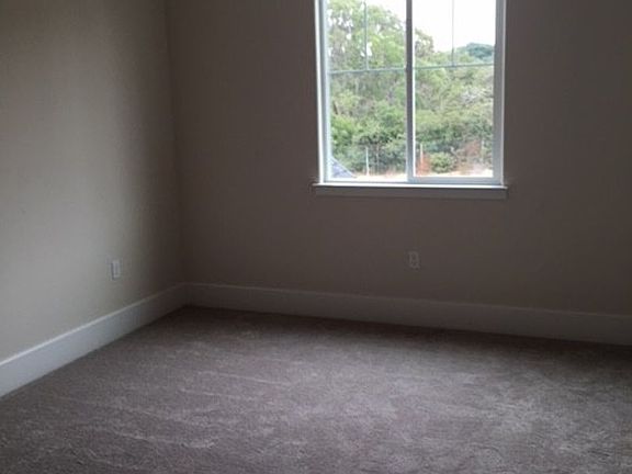 5th image of 15619 Watkins Gate Rd