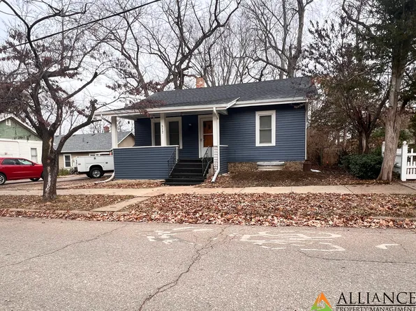 512 Denison Ave, Manhattan, KS 66502