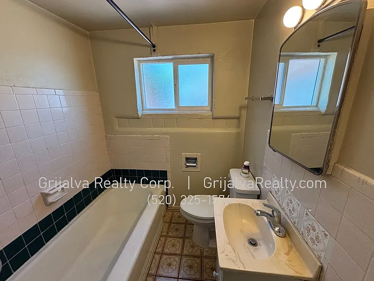 2606 Columbus — Photo 9