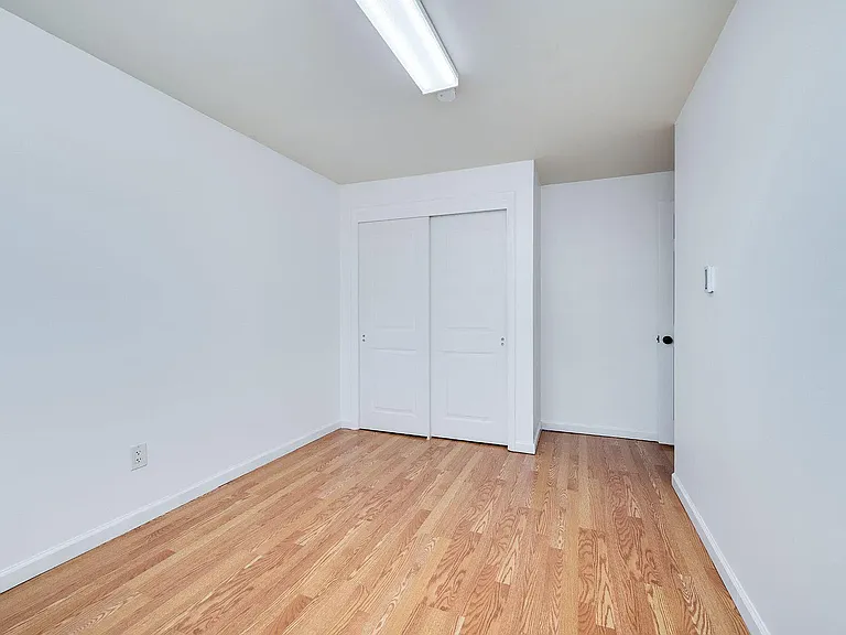 4 S Buttonwood St — Photo 14