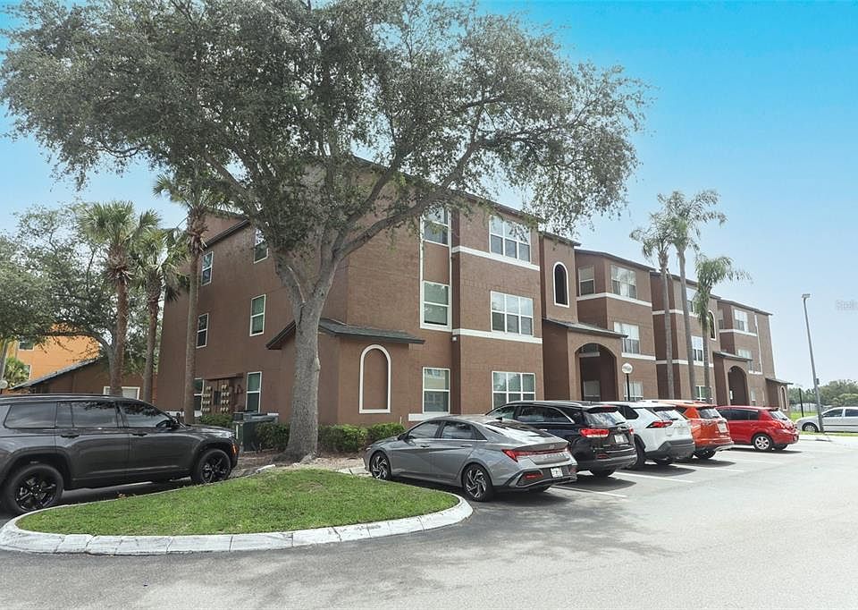 1st image of 4630 COMMANDER DRIVE #1023