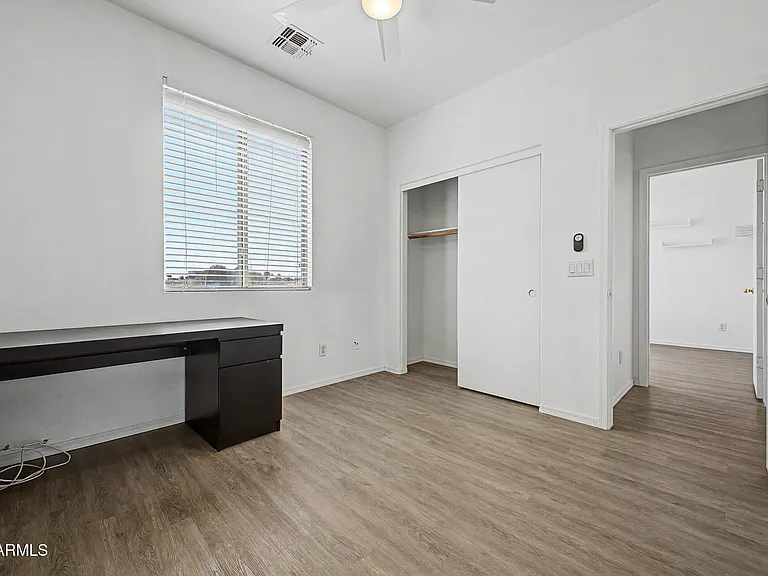 1886 E Don Carlos Ave #173 — Photo 24