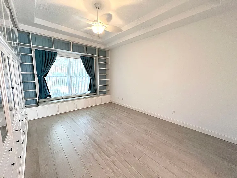 27 Empress Ln — Photo 32