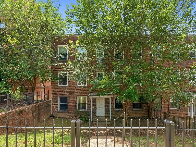 1813 Maryland Ave NE — Photo 25
