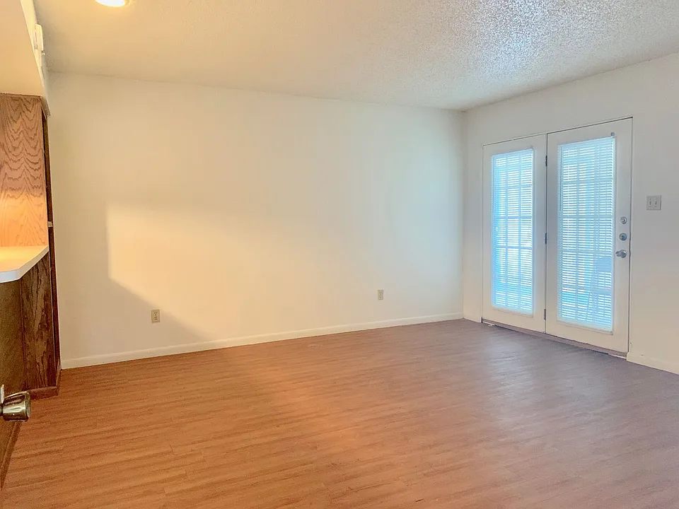 LBJ Apartments