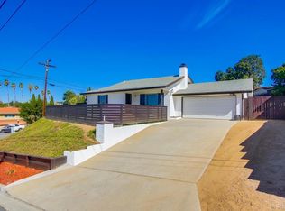 206 Casper Ln, Vista, CA 92084