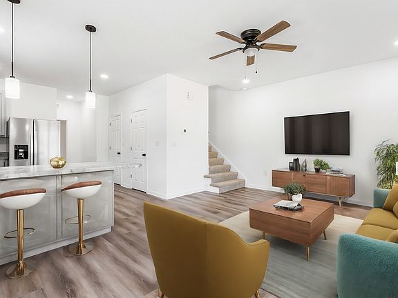 4th image of 1845 Heathglen Cir