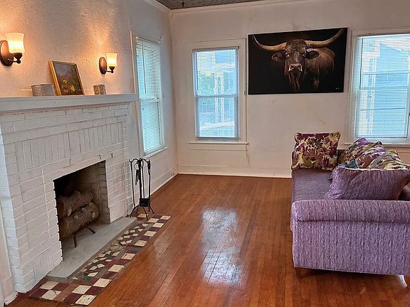 4th image of 1721 W Summit Ave #4