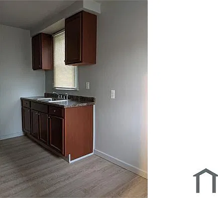 2 bed, $1,050 — Photo 2