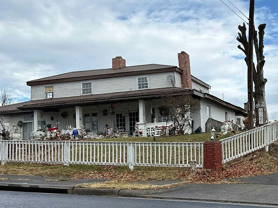 1624 Randolph Ave, Pulaski, VA 24301 Zillow