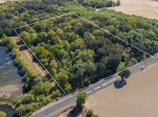 Three Lakes Rd SE #200, Albany, OR 97322