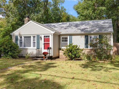 75 Darling St, Warwick, RI, 02886