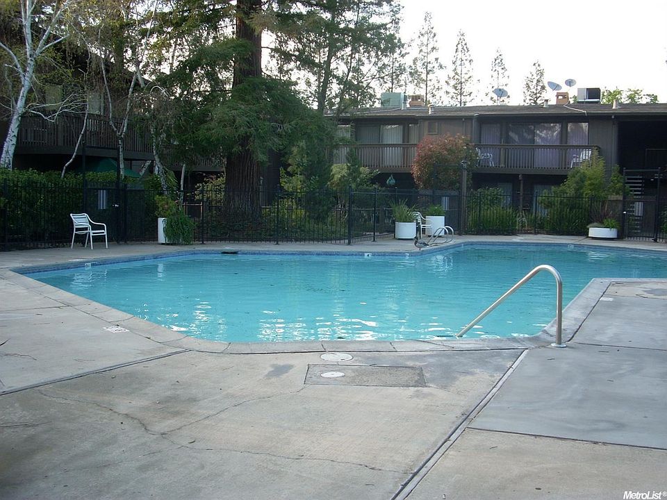 1st image of 2414 Larkspur Ln APT 237