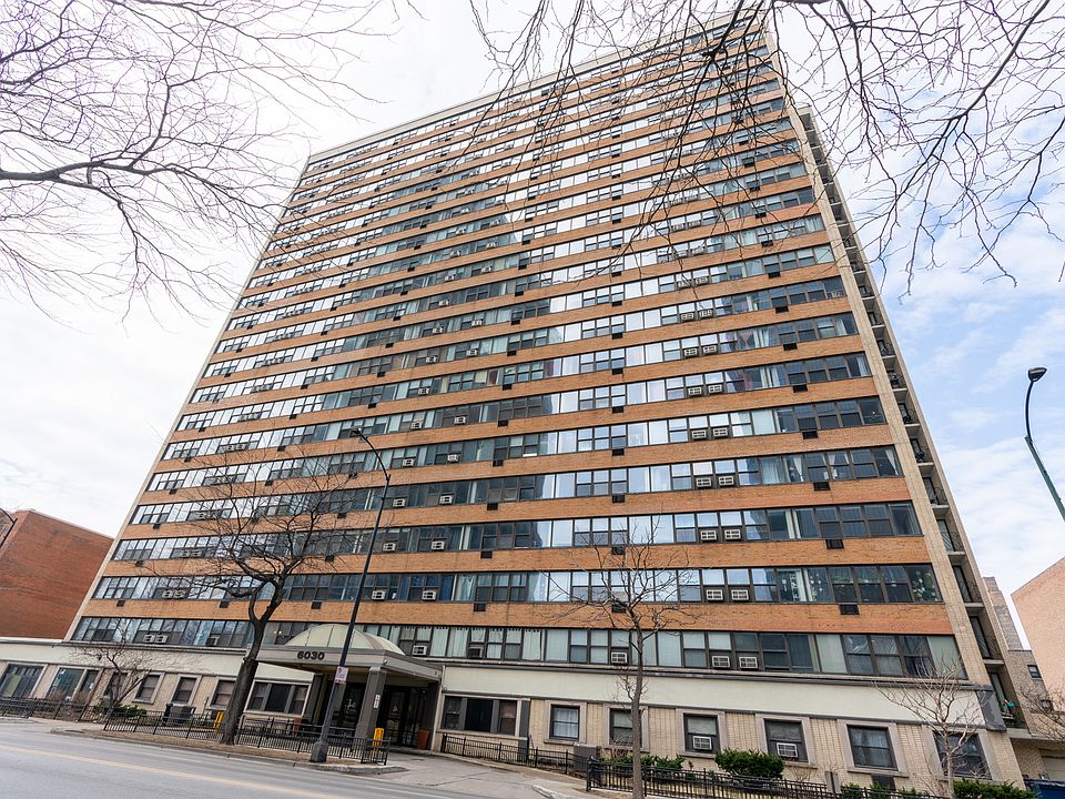 1st image of 6030 N Sheridan Rd APT 508