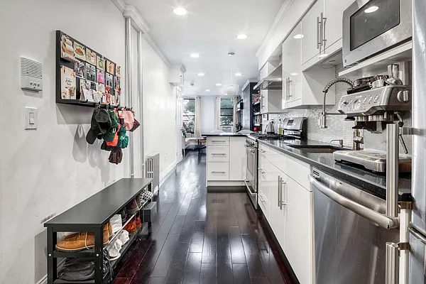Sold by Douglas Elliman | media 3