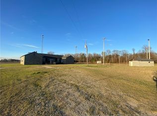 Midway Rd, Maxton, NC 28364