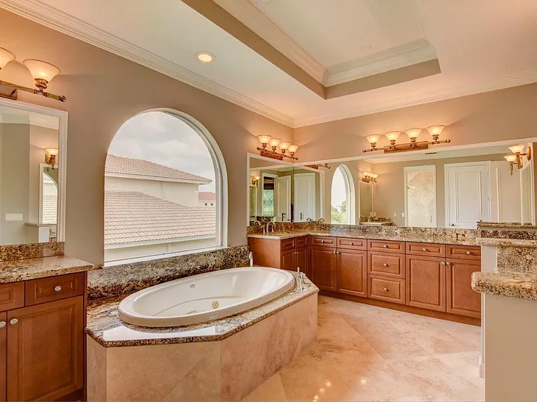 6669 Cobia Cir — Photo 35