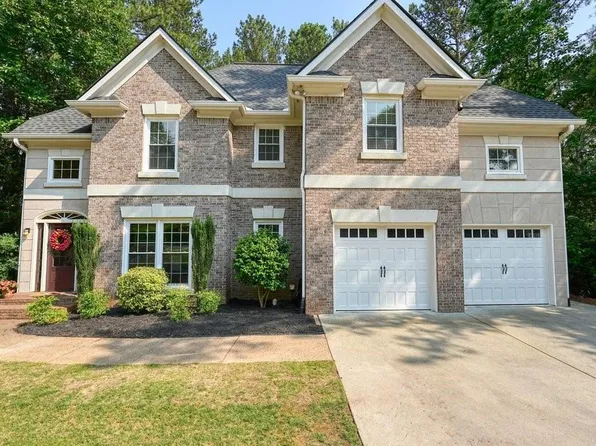 921 Laurel Crest Dr, Woodstock, GA 30189