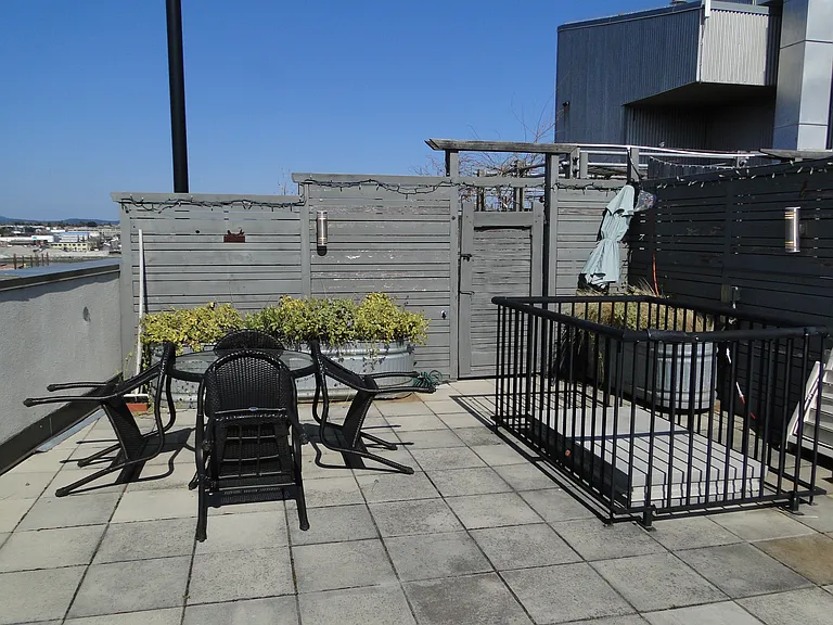 Swift St — Photo 19