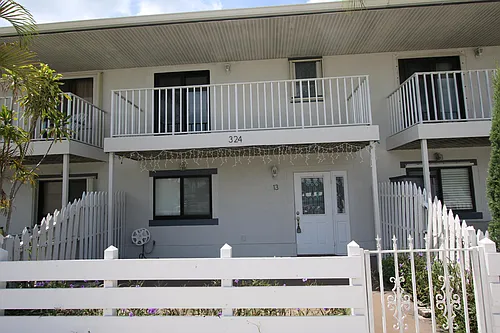324 W Pine St #13 Photo 1